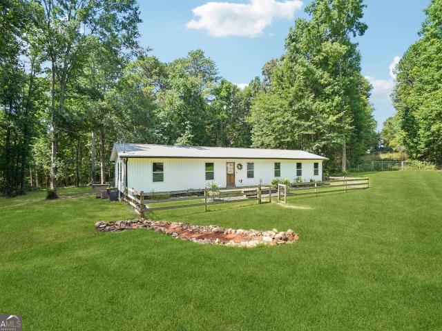 1199 Bo Banks Road
