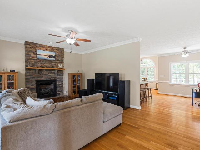 1190 Daltons Drive