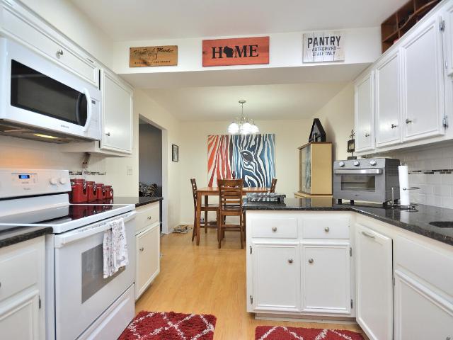 1190 Pilgrim Pkwy