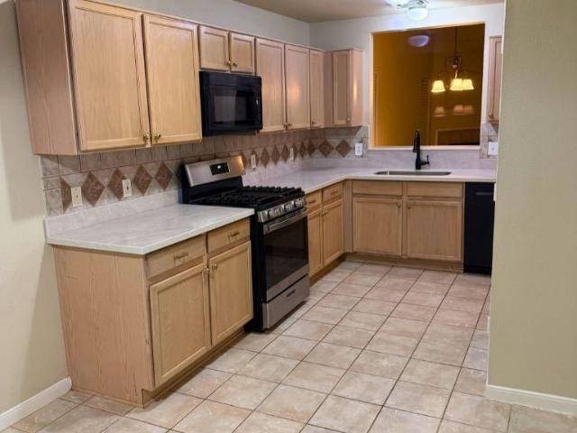11911 Ezekiel Drive, Tomball, TX