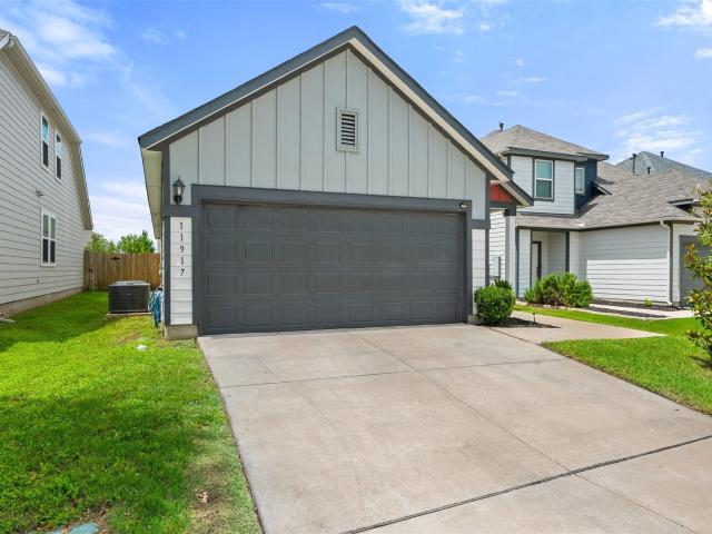 11917 Cimaizon Dr