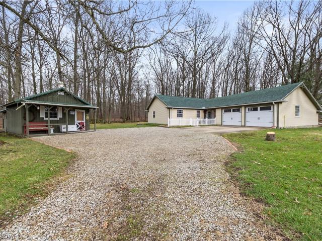 11923 Green Road