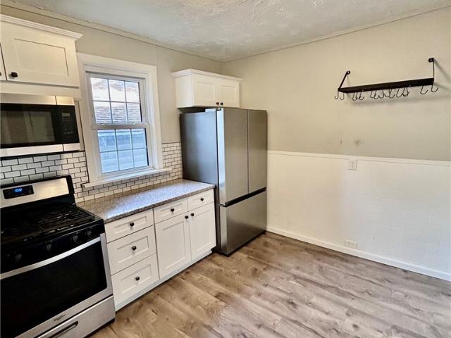 11921 Franklin Boulevard