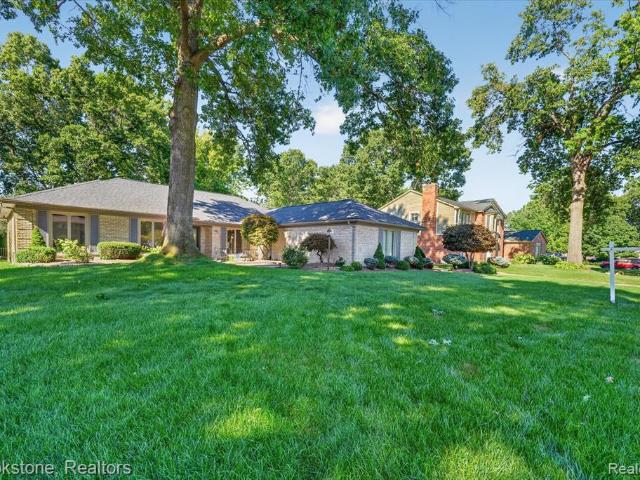 11921 Raintree Court
