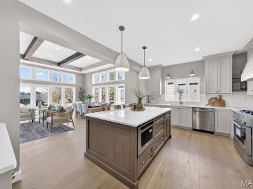 11924 Santino Ct, St. Louis, MO 63141 | MLS #25081