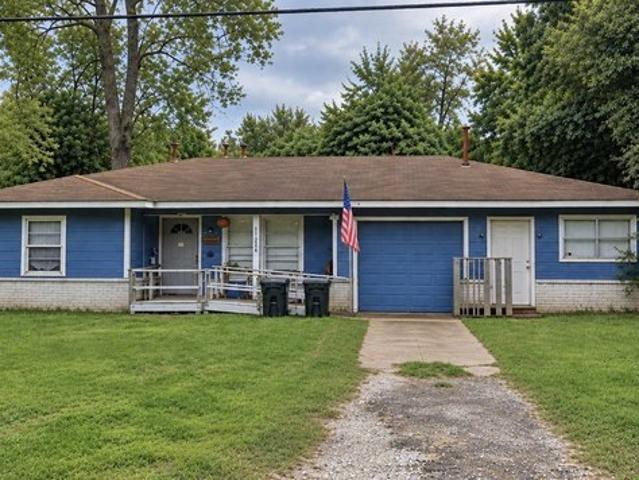 1192 th St, Santa Fe, TX 77510