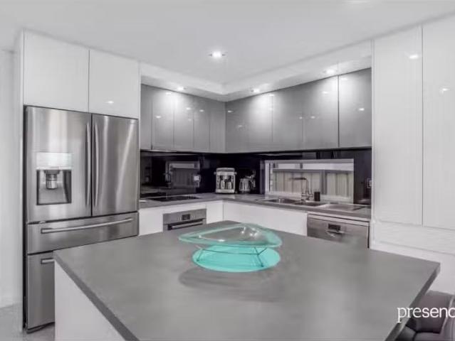 1/193 Ungala Road, Blacksmiths Apartment for rent Listed by P.