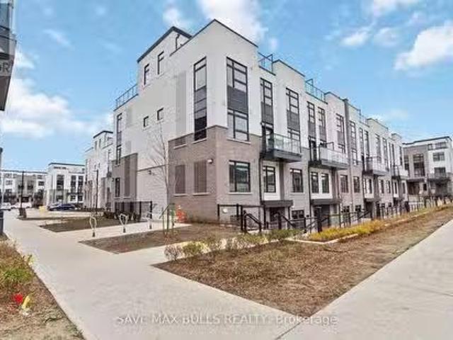 119 1589 Rose Way, Milton, ON, L9E 1N4 townhouse for lease.
