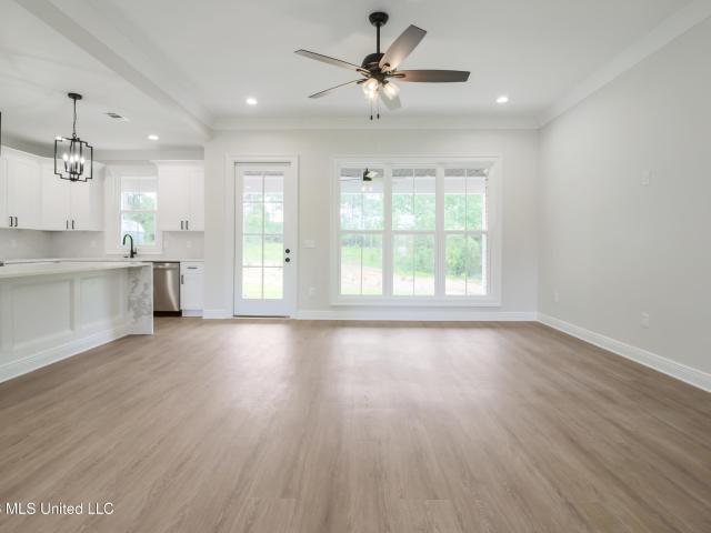 119 Clear Lake Road