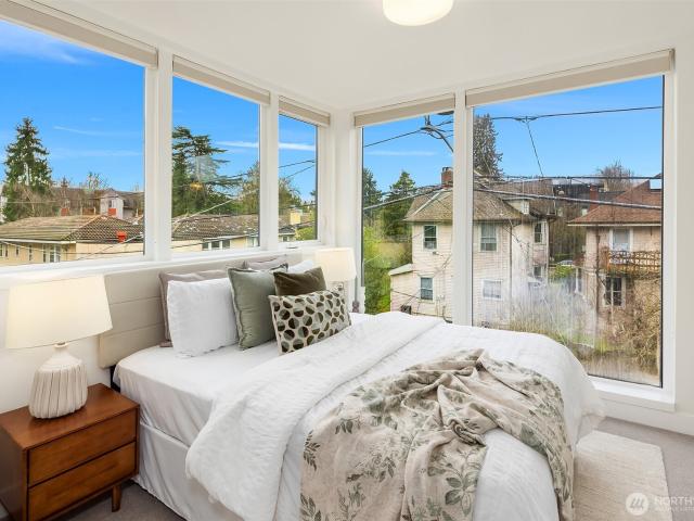119 A 18th Ave E, Seattle, WA 98112 | MLS #2483