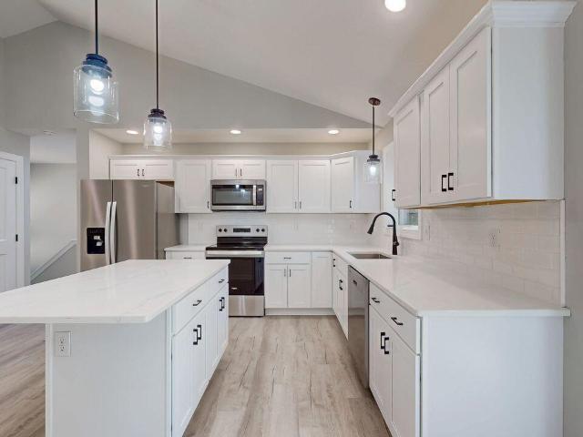 119 Almond Court