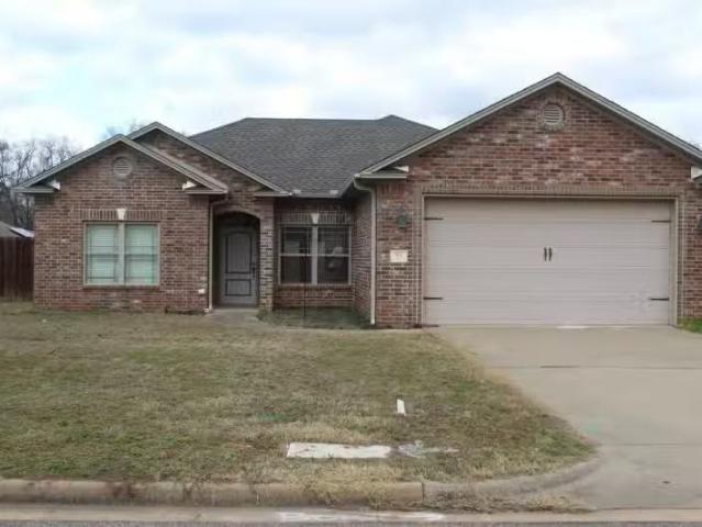 119 ASHFORD DR, RUSSELLVILLE, AR 72802