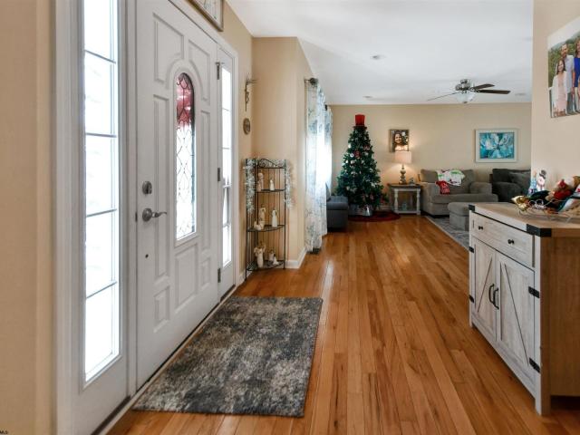 119 Brookdale Dr, Morgantown, WV