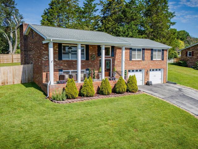 119 Dover Lane