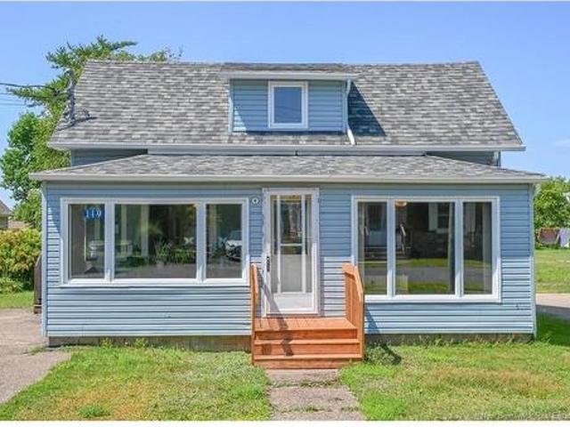 119 Degrâce St, Shippagan, NB, E8S 1H2 house for sale | Listing ID NB144830 | Royal LePage