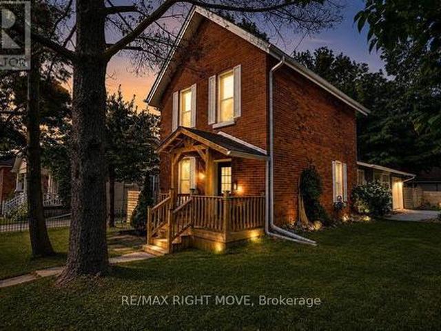 119 Emily Street, Orillia, ON, L3V 5V2 house for sale | Listing ID S13620 | Royal LePage