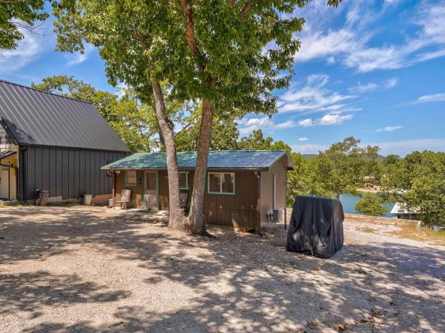 119 Kings Cove Lane