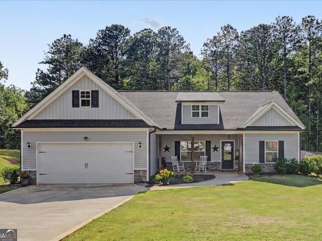 119 Holly Farms Court