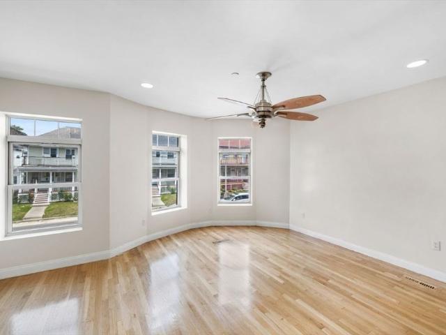 119 Homestead St Unit 2, Boston, US, MA