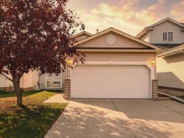 119 Hawkmount Close Nw, Calgary, AB, T3G 3Z5 house for sale | Listing ID A2351 | Royal LePage