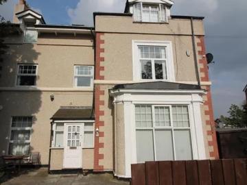 119 Highfield Road, New Ferry, CH42 2BZ, United Kingdom | 2 bed apartment for rent #165805787 | Rentberry
