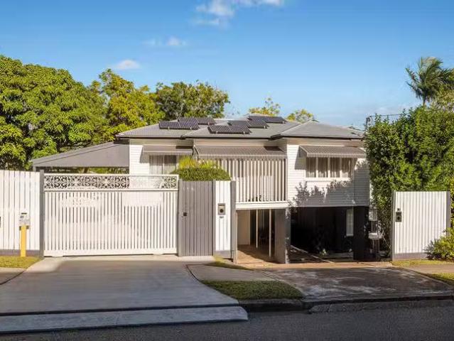 119 Leworthy Street, Bardon, QLD 4065