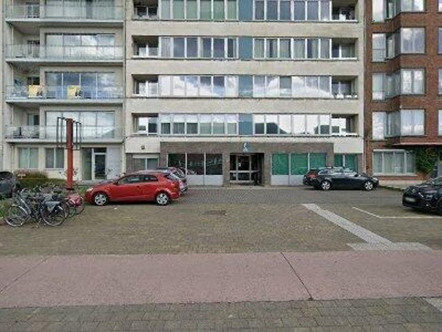 119 m2 apartment for rent in Sint Niklaas