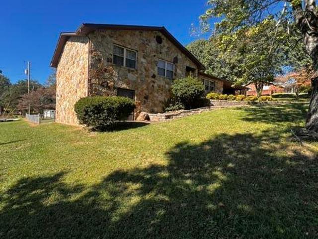 119 Mountain View Rd