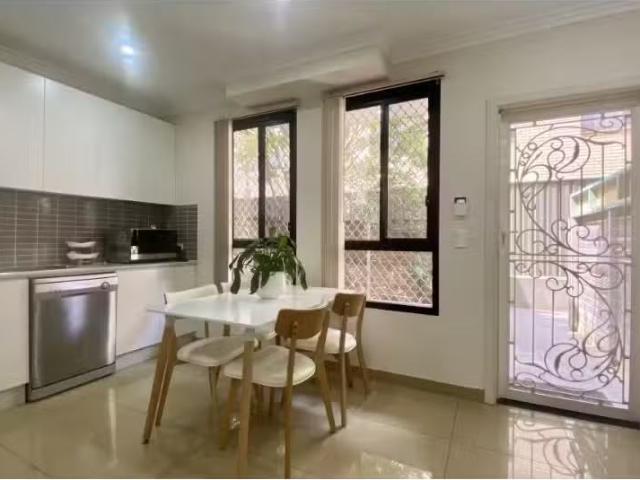 11/9 Mona Street, Allawah Townhouse for rent Listed by Tahlea.