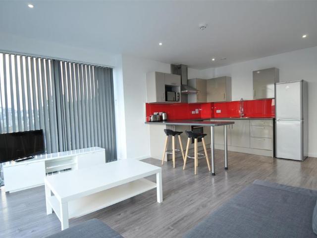 119 Mayflower Street, Plymouth PL1 2 bed apartment to rent £1,681 pcm £388 pw