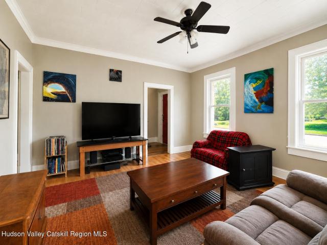 119 Maple Avenue