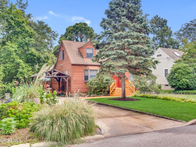 119 Maple Street