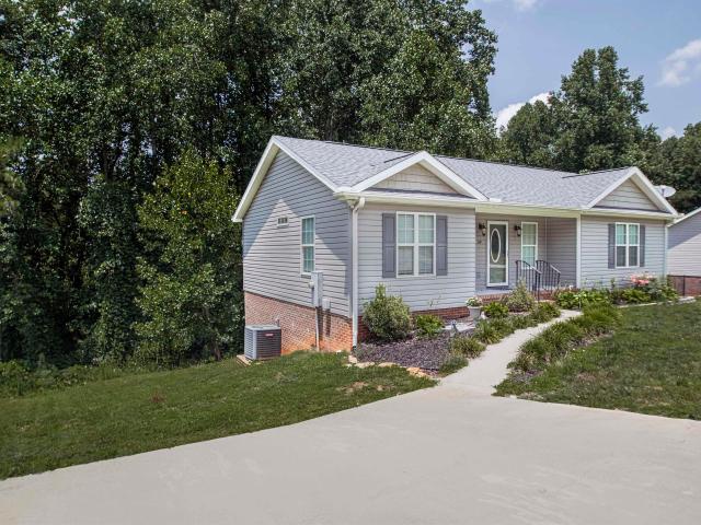 119 Nicholas Court