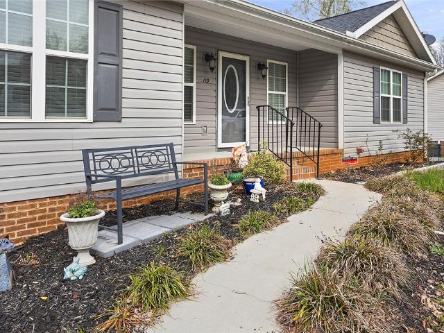 119 Nicholas Ct, Easley, SC 29640 | MLS #1596