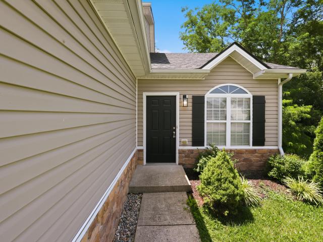 119 Richfields Avenue