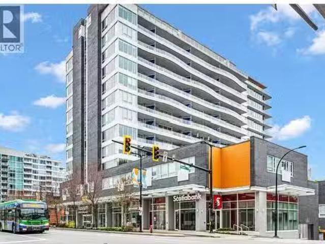 119 W Esplanade, North Vancouver, BC, V7M 0G7 commercial for.