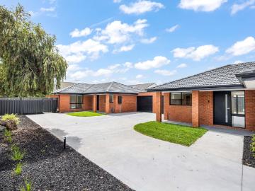 1/19 Toolern StMelton South VIC 3338, Australia