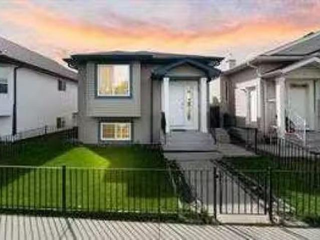 119 Taravista Drive Ne, Calgary, AB, T3J 4T2 house for sale.