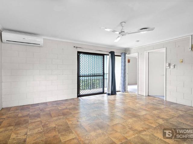 11/9 Vivian Close, Westcourt