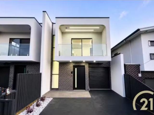 119A Stella Street, Fairfield Heights House for rent Listed b.
