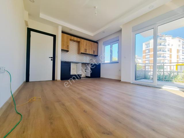 1+1 65 M² Yüksek Giriş Daire