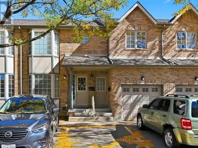 11 705 Cumberland Avenue, Burlington, ON, L7N 3W4 townhouse for sale | Listing ID W13875 | Royal LePage