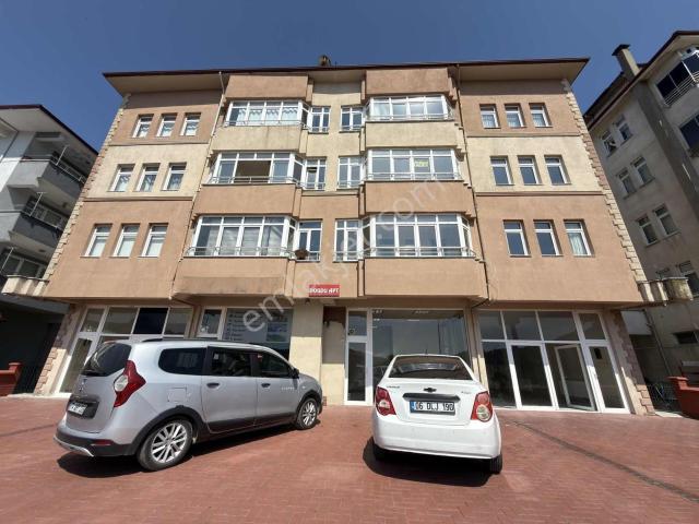 1+1 110 M2 Yeni Devlet Hastanesi Yakını Ara Kat Kiralık Daire