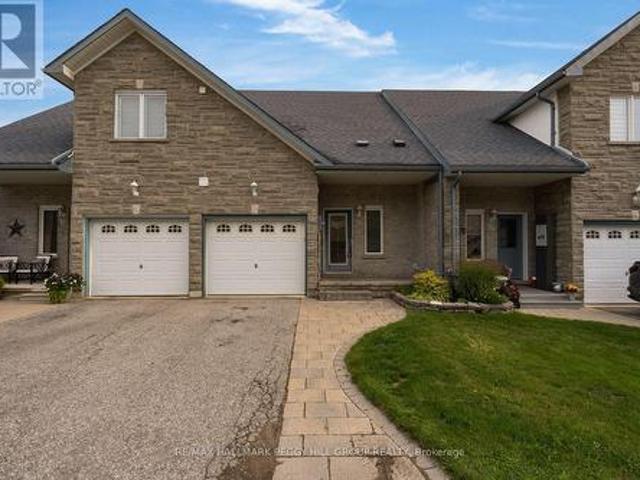 11 125 Huronia Road, Barrie, ON, L4N 4G1 house for sale | Listing ID S13666 | Royal LePage