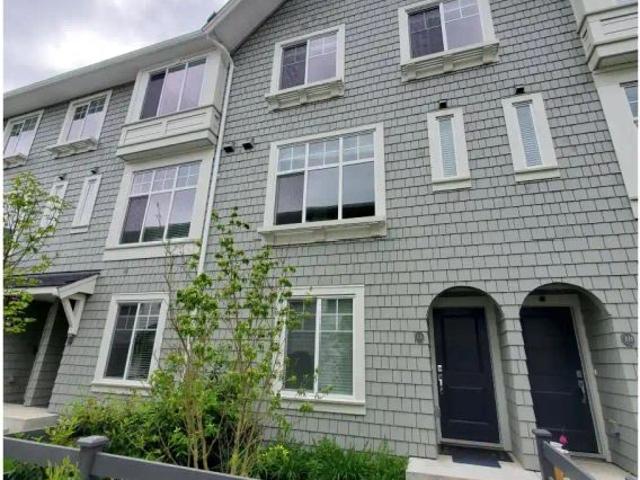11 15850 85 AVENUE — 4 Bedroom