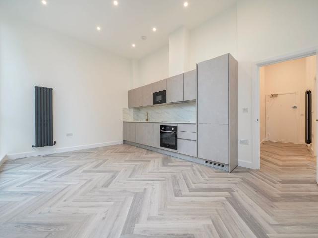 11 27 Hythe Street, Kent DA1, 1 bed flat to rent, £1,400 pcm | PrimeLocation