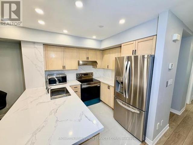 11 285 Antibes Drive, Toronto, ON, M2R 3X9 townhouse for sale | Listing ID C13690 | Royal LePage