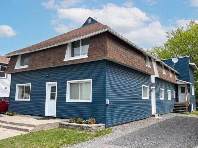 11 3 11 Rue Saint Jean Baptiste, Buckingham