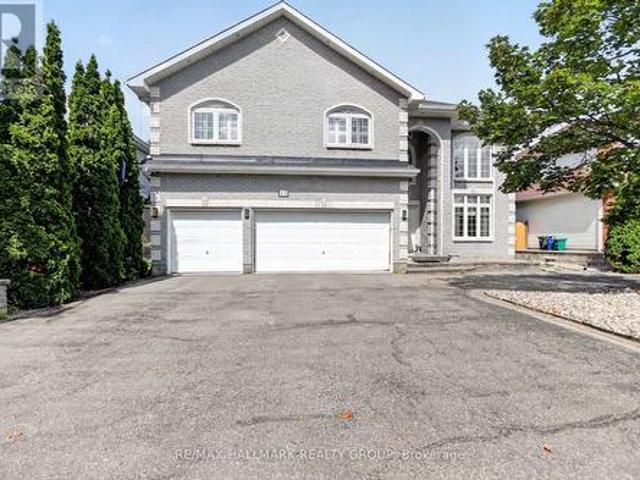 11 Taj Court, Ottawa, ON, K1G 5K6 house for sale | Listing ID X13736 | Royal LePage
