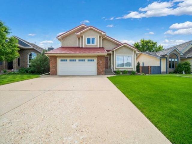 11 Taylor Crescent Se, Medicine Hat, AB, T1B 3X5 house for sale | Listing ID A2349 | Royal LePage